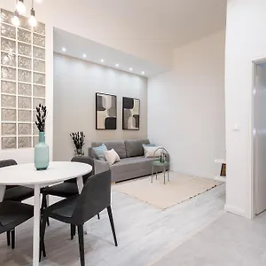 Kl31 - Location - Elegant Historic By Bqa Appartamento Budapest